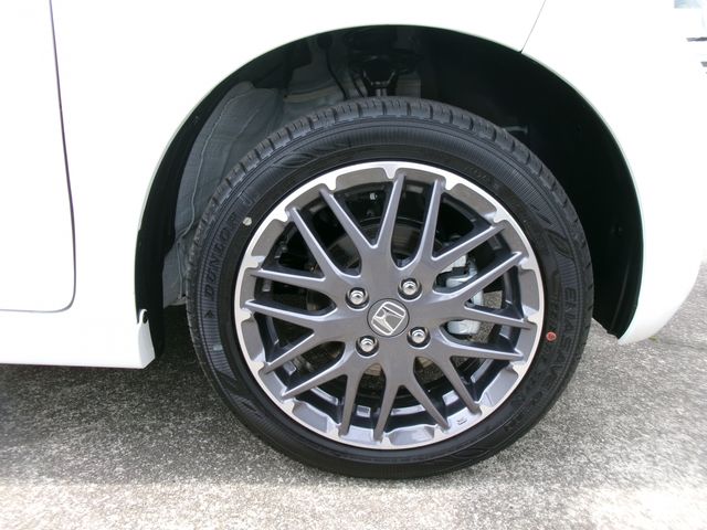 N BOX CUSTOM 4WD