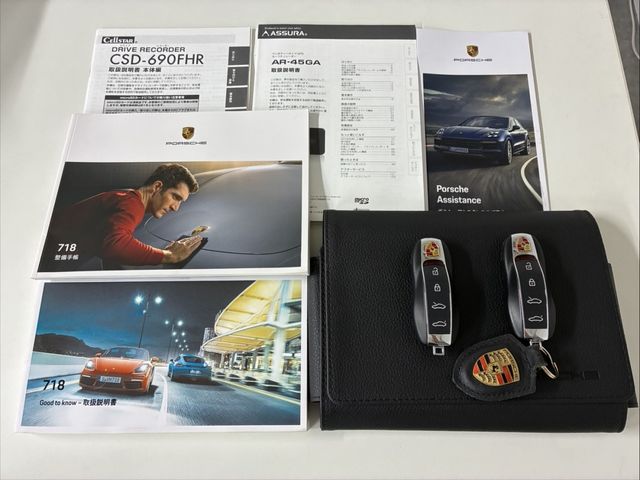 PORSCHE 718CAYMAN