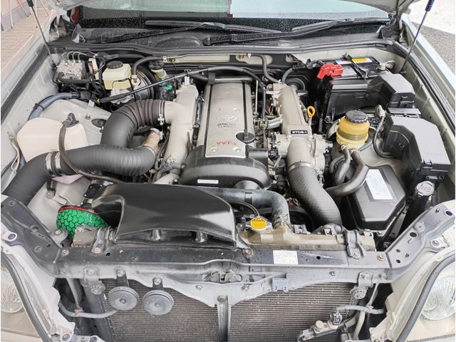 CROWN sedan