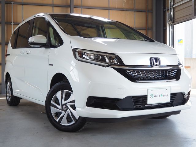 FREED HYBRID 4WD