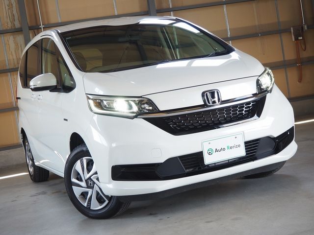 FREED HYBRID 4WD