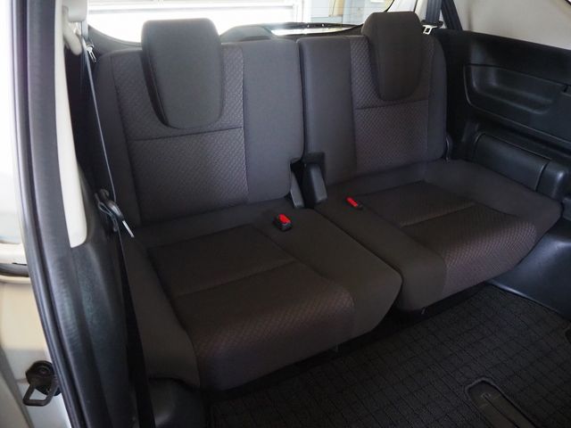 FREED HYBRID 4WD