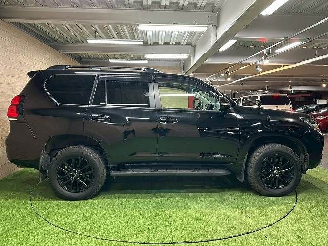 LANDCRUISER PRADO
