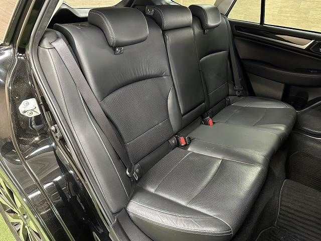LEGACY OUTBACK