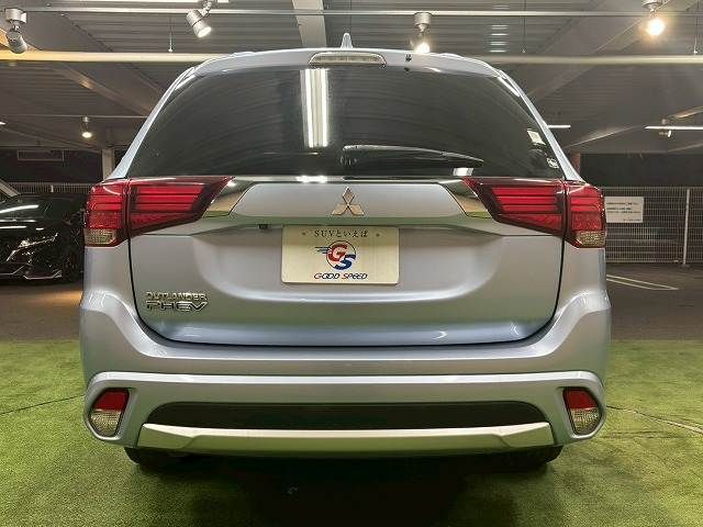 OUTLANDER PHEV