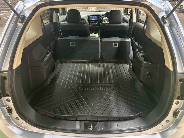 OUTLANDER PHEV