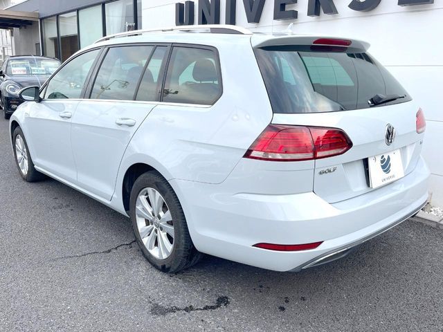VOLKSWAGEN GOLF VARIANT