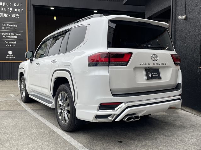 LANDCRUISER wagon