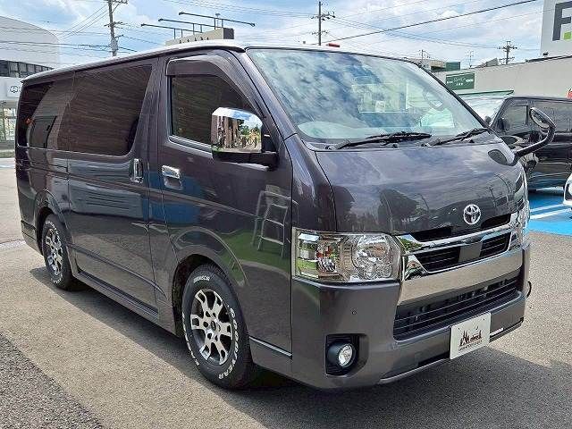 HIACE van 4WD