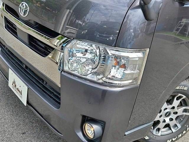 HIACE van 4WD