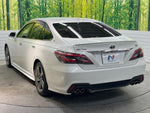 CROWN sedan