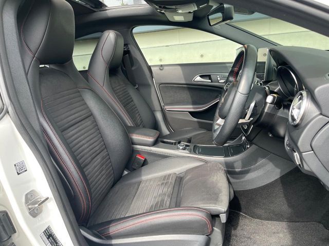 MERCEDES BENZ CLA class
