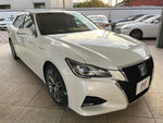CROWN sedan hybrid