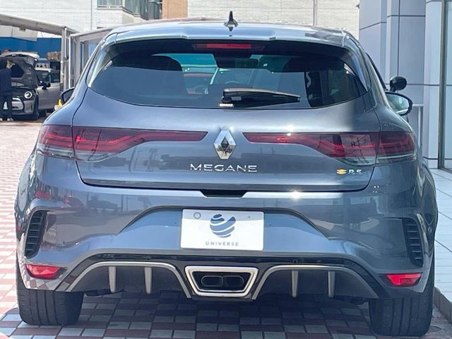 RENAULT MEGANE hatchback