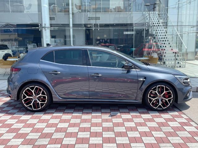 RENAULT MEGANE hatchback
