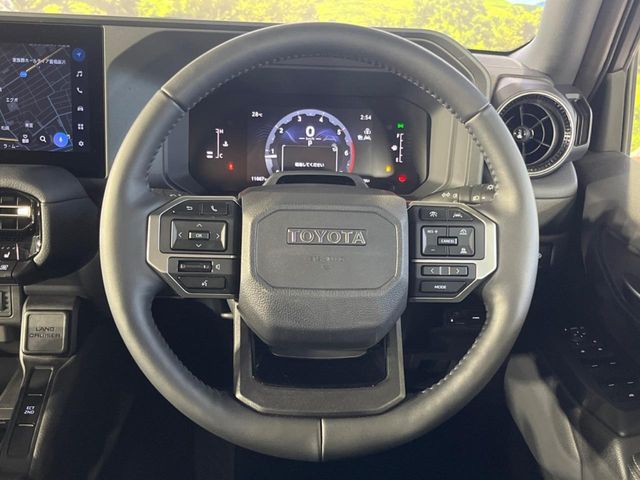LANDCRUISER 250