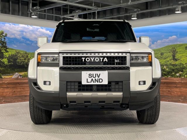 LANDCRUISER 250