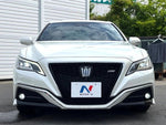 CROWN sedan hybrid
