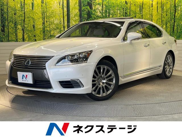 LEXUS LS600h
