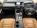 LEXUS IS300h