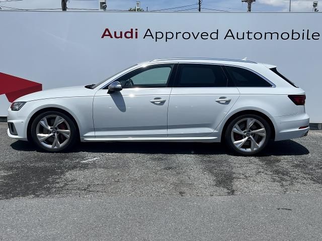 AUDI S4 AVANT