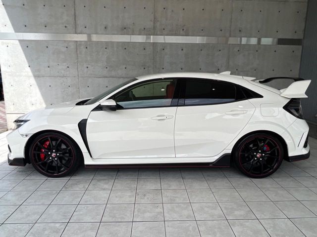 CIVIC hatchback