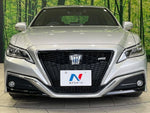 CROWN sedan hybrid