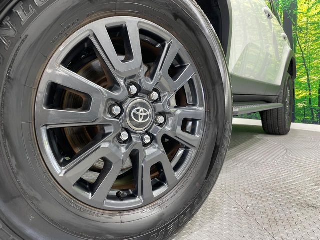 LANDCRUISER 250