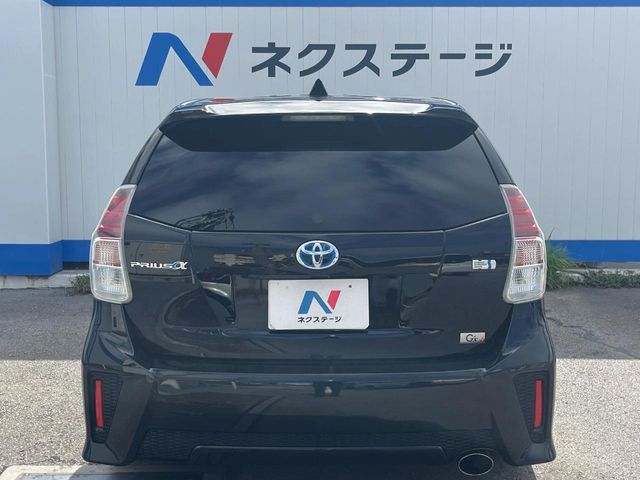 PRIUS Alpha