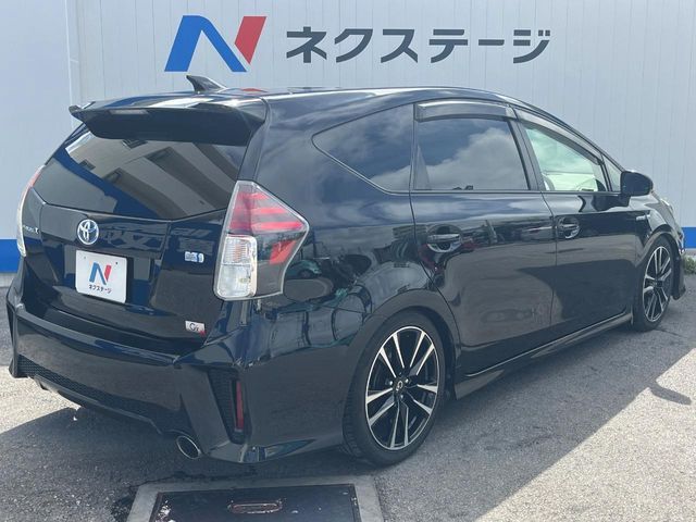 PRIUS Alpha