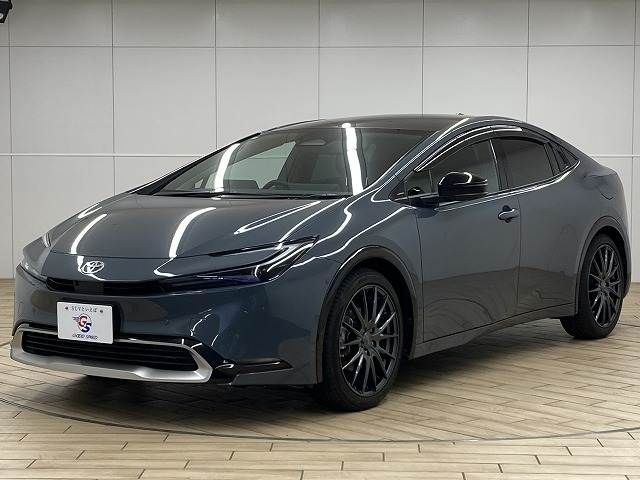PRIUS PHV