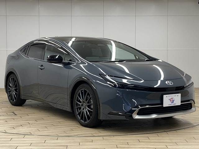 PRIUS PHV