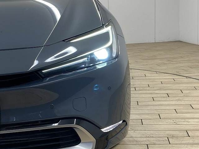 PRIUS PHV