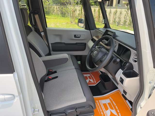 N BOX