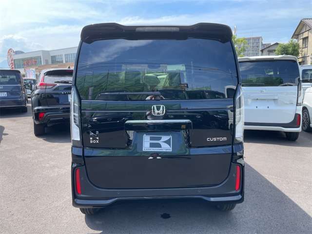 N BOX CUSTOM