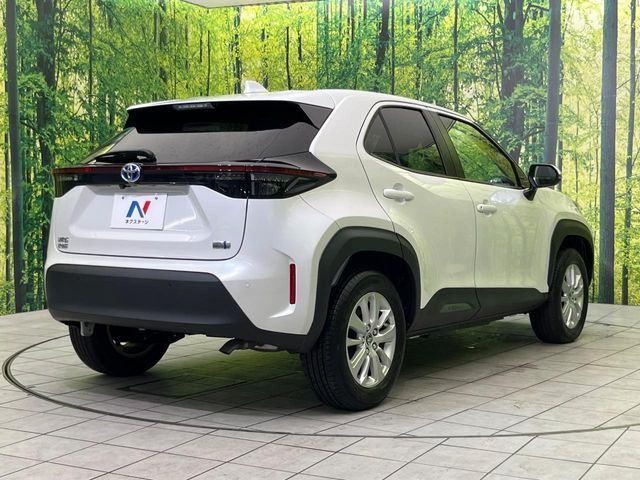 YARIS CROSS HYBRID
