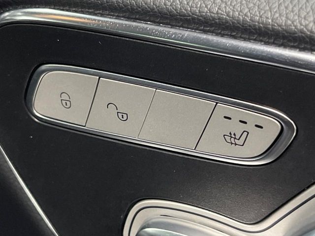 MERCEDES BENZ V class