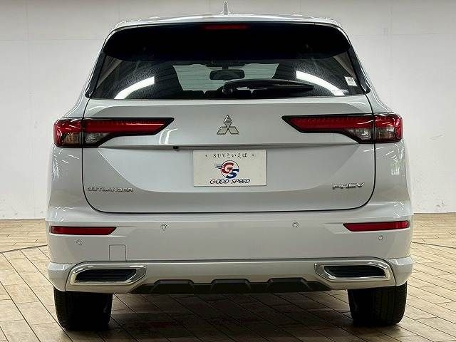OUTLANDER PHEV