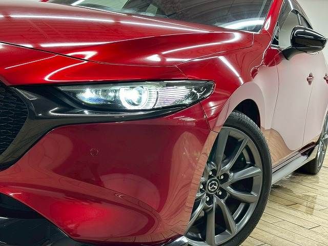 MAZDA3 FASTBACK