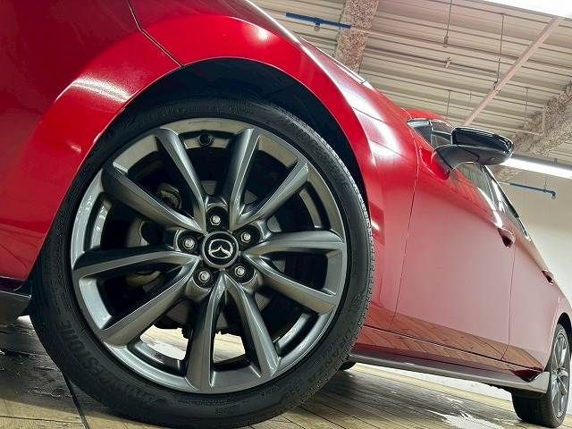 MAZDA3 FASTBACK