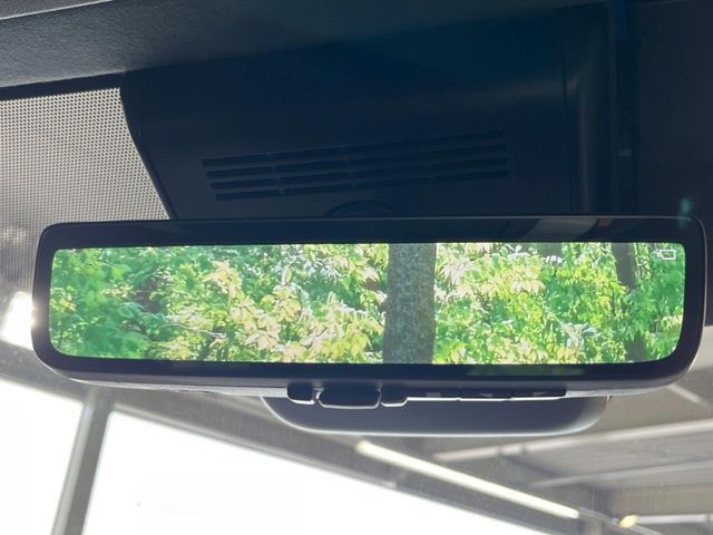 ALPHARD hybrid
