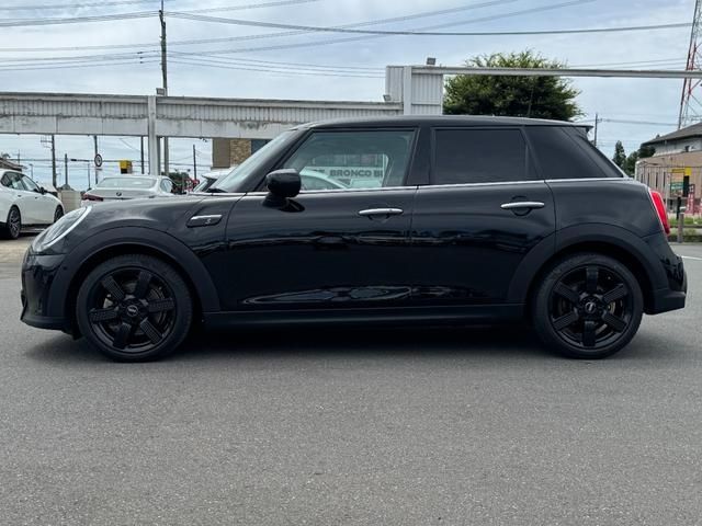 MINI COOPER SD 5DOOR