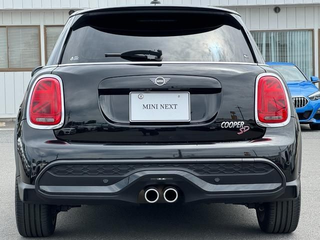MINI COOPER SD 5DOOR