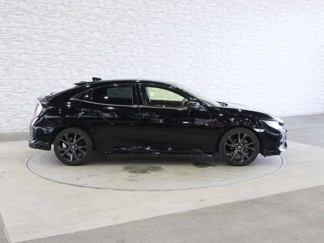 CIVIC hatchback