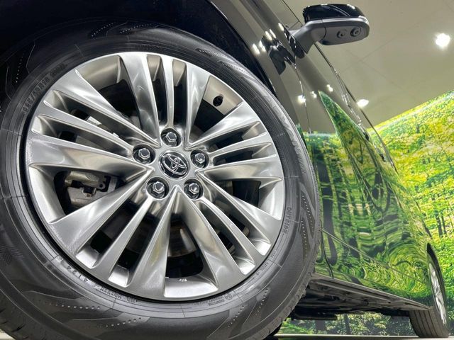 ALPHARD hybrid