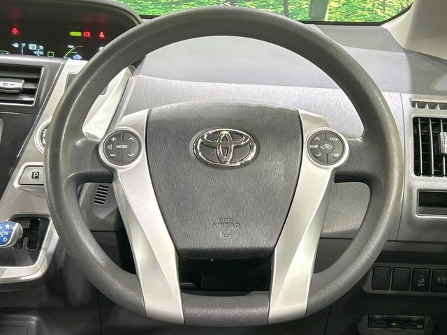PRIUS Alpha