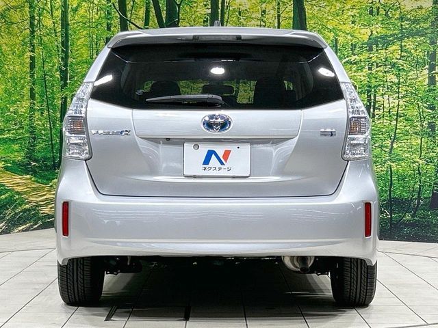 PRIUS Alpha