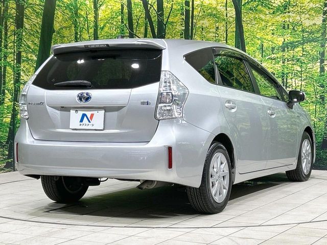 PRIUS Alpha