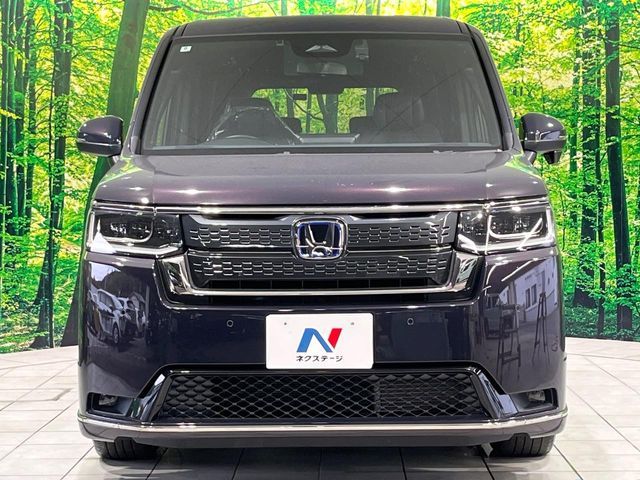STEPWAGON e:HEV SPADA