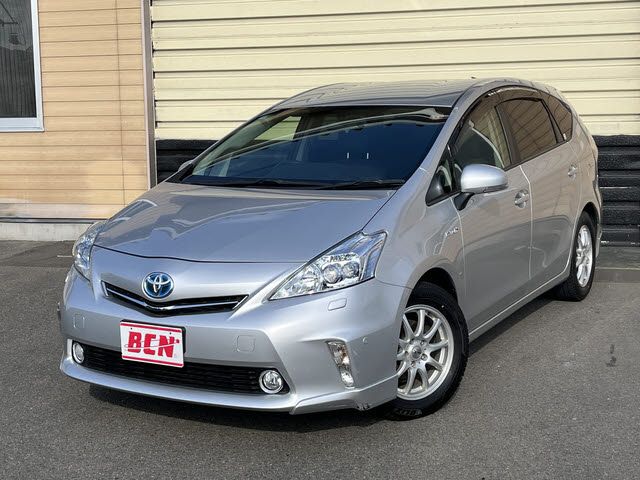 PRIUS Alpha